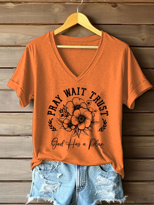 Women's Pray Wait Trust Printed Casual T-Shirt